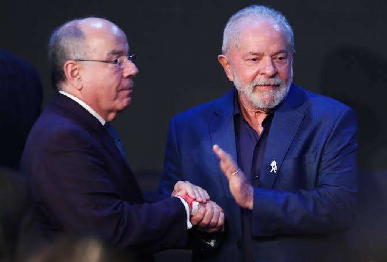 Diplomacia não é palanque: Quando a ideologia substitui a negociação, quem paga a conta é o povo