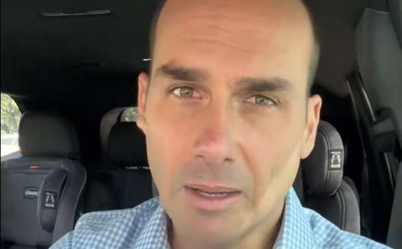 A bofetada de Eduardo Bolsonaro...