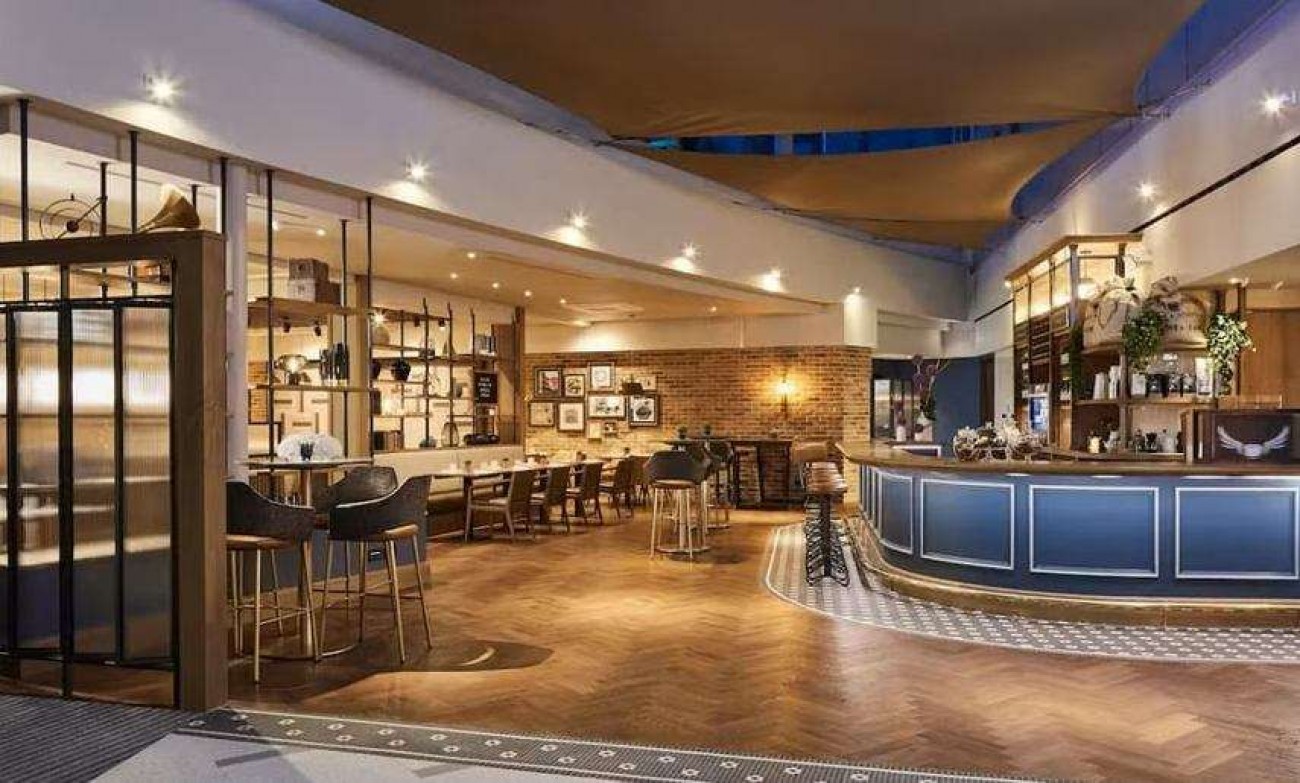 Príncipe encontrado morto em hotel em Londres: Laudo aponta a causa