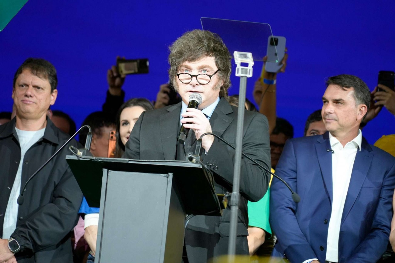 Com um poderoso discurso Javier Milei faz uma convocação ao povo brasileiro