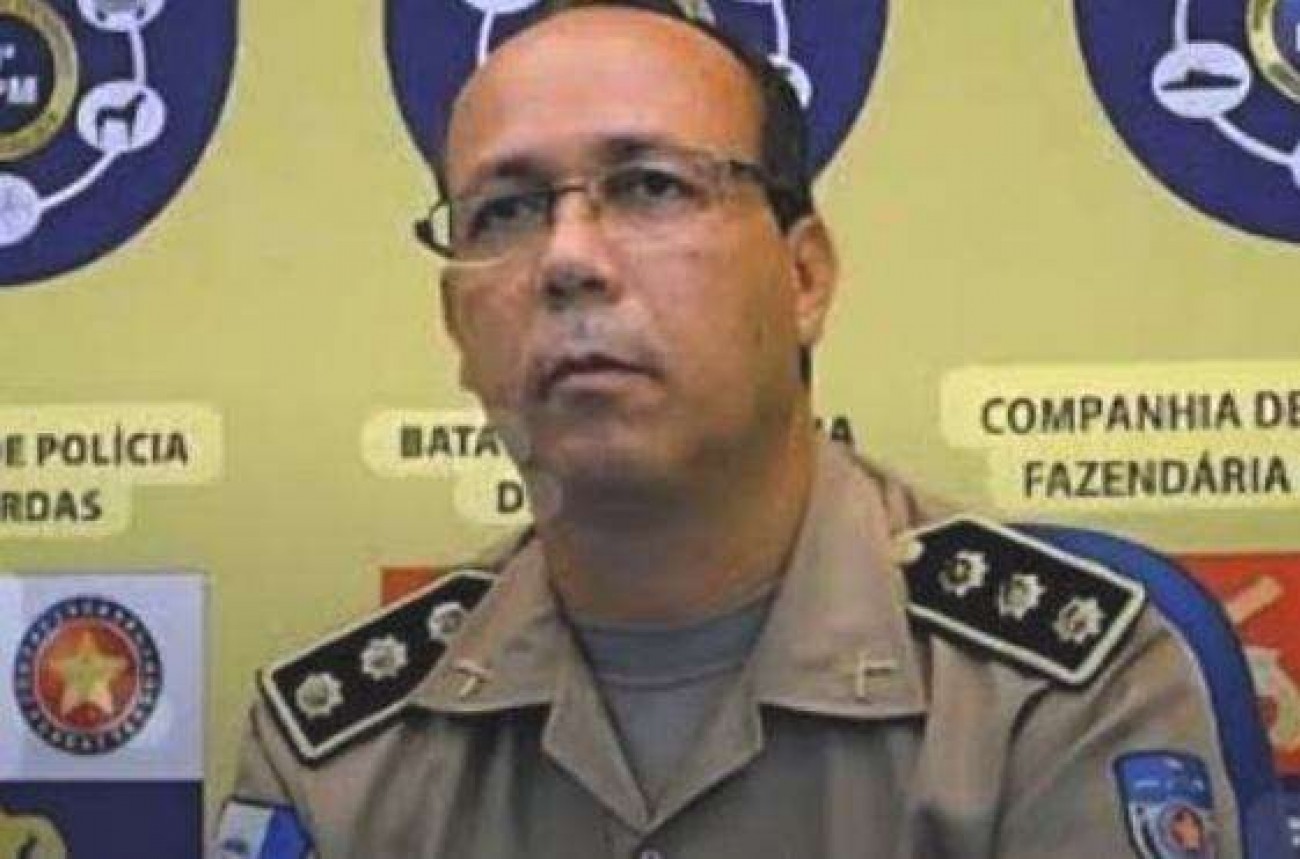 Coronel joga partida de futebol, sofre mal súbito e em seguida vem a falecer