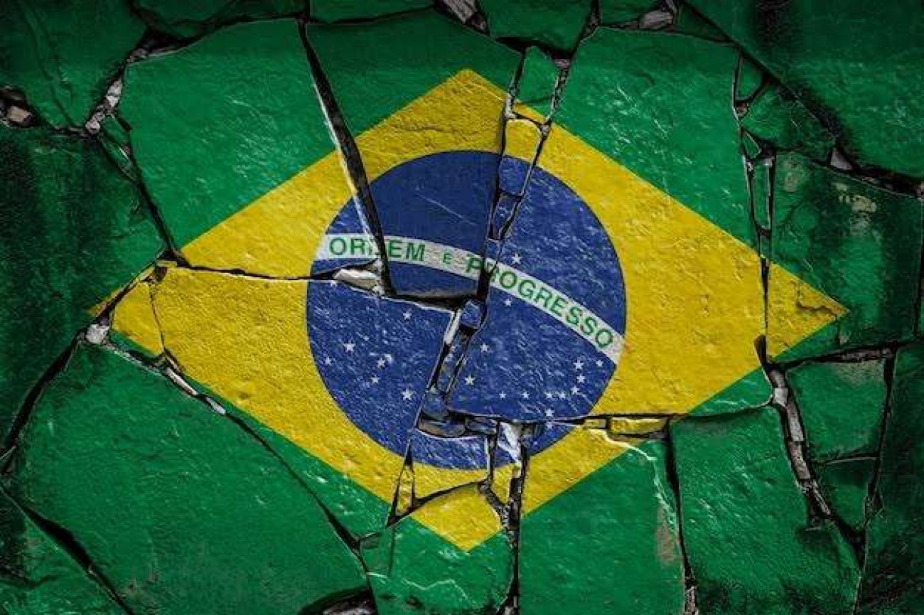 EXCLUSIVO: “O Brasil não saiu do lugar em 20 anos de PT: o legado é dívida, atraso e perseguição”, afirma jornalista
