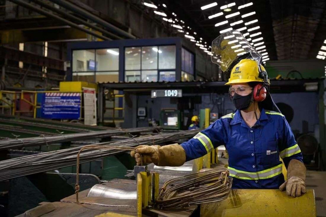 Um país em queda livre: Multinacional brasileira enxuga atividades e faz demissão em massa no nordeste