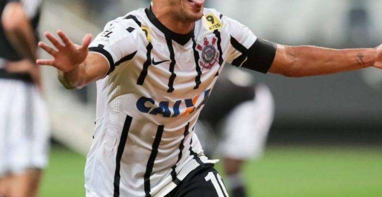 Ex-jogador do Corinthians é preso em flagrante por violência doméstica