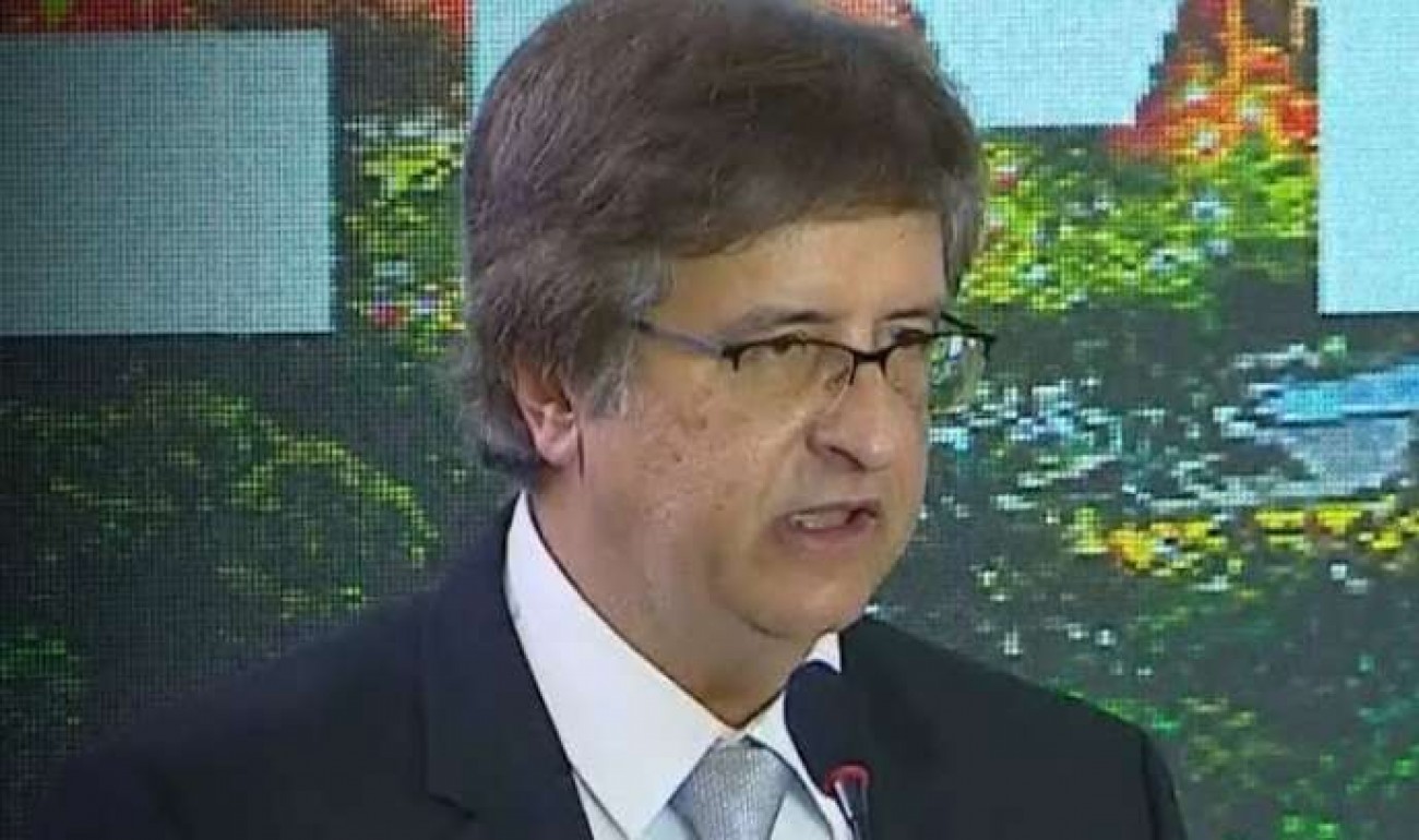Gonet dá vergonhoso despacho no recurso sobre visitas de Flávio a Jair Bolsonaro