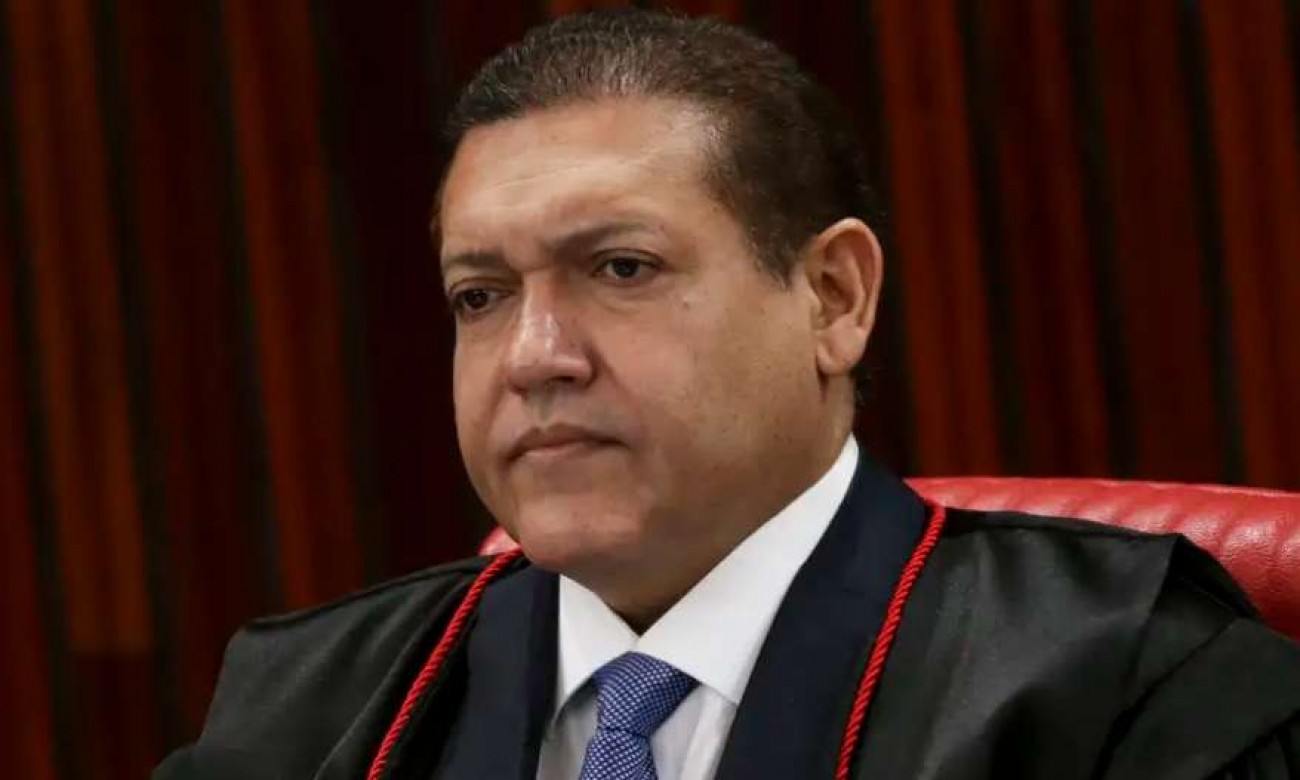URGENTE: TSE nega ataque hacker e revela o que aconteceu na filiação de Flávio a outro partido
