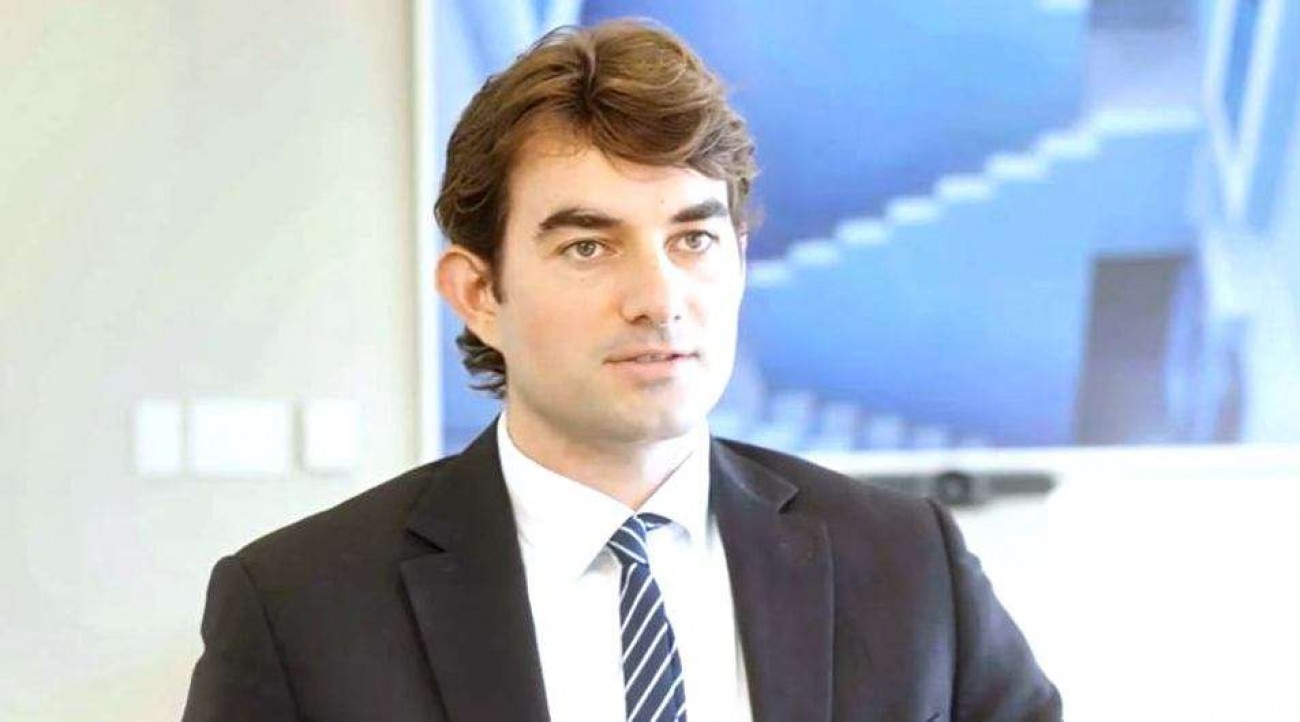 Tribunal russo autoriza prisão de membro da família Kennedy, ex de Taylor Swift e atual marido de cantora brasileira