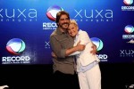 'Você é um sapo. Adora perereca', diz Xuxa para namorado em estreia na Record