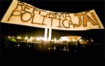 Reforma Política: É preciso mudar para ficar do jeito que está