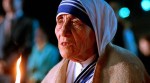 Oração a Madre Tereza de Calcutá contagia católicos do mundo inteiro (veja vídeo)