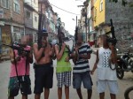 Policial revela a realidade da conivência de moradores da Rocinha com o tráfico (veja o vídeo)