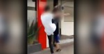 Estudante adolescente sofre agressão violenta, covarde e imotivada na frente da escola em SC (veja o vídeo)