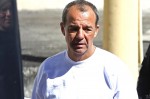 A triunfante e deprimente entrada de Sérgio Cabral no camburão (veja o vídeo)