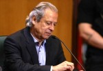 A pequena Maria Antonia terá encontro com José Dirceu na Papuda