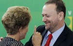 PT começa a entregar os pontos, ex-ministro de Dilma puxa a fila e admite que 'Lula Livre' acabou