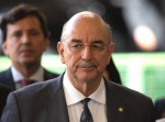 Enfurecido, Ministro da Cidadania ataca a Globo por apologia ao plantio e consumo de maconha (veja o vídeo)