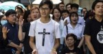 Perseguição a cristãos na China: Presos e obrigados a substituir cruz por fotos de comunistas