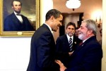 Obama disfarça, mas revela 'decepção' com Lula: “Propina na casa dos bilhões”