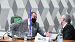 Sem resultados, Aziz e Renan entram em "rota de colisão"