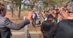 O dia seguinte: O povo não arredou o pé de Brasília e recepcionou Bolsonaro com grande festa no Alvorada (veja o vídeo)