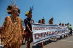 Demarcação de terras indígenas não pode anular o direito de propriedade: Esquerda radical manipula índios para incendiar o Brasil