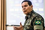 General Mourão deixa esquerda com 'pulga atrás da orelha'