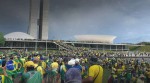 AO VIVO: Cenário de guerra toma conta de Brasília e mão de ferro do sistema deve ficar mais pesada (veja o vídeo)