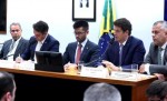 Oposição vence, principal ministro de Lula será convocado e terá que encarar deputados na CPI do MST