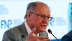 Geraldo Alckmin perde a sensatez, segue a linha de Lula e vira radical