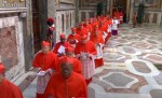 Fumaça anuncia resultado de votação no vaticano. Acompanhe ao vivo (veja o vídeo)
