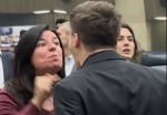 Esquerda tenta homenagear criminosos mortos no Rio, mas corajoso vereador impede (veja o vídeo)