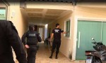 Polícia faz buscas na casa de parlamentar carioca em operação contra desvios de verba para creches