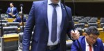 Deputado renuncia ao mandato