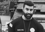 Policial premiado é morto na frente da mulher e vídeo mostra o momento exato do crime (veja o vídeo)