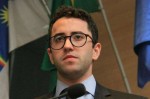 Jovem vereador de Recife destrói a reputação do prefeito e expõe a fraude (veja o vídeo)
