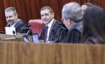 Notícia-crime de Flávio contra Lula por incitação ao crime tem Nunes Marques como relator