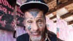 Tatuador é submetido ao "tribunal do crime" e acaba brutalmente assassinado com mais de 10 tiros