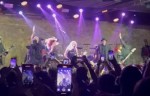 Morre baixista de famosa banda de rock internacional