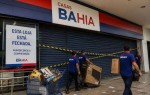 Quando o consumidor quebra, o comércio cai junto: Casas Bahia é o novo retrato do Brasil