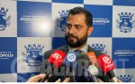 Bandidos assaltam casa de parlamentar, decepam orelha e fogem com R$ 42 mil