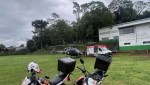 Garoto de 13 anos pega arma do pai e atira na cabeça de amigo, em SC: "Queria dar um susto"