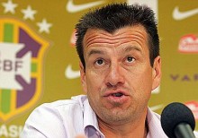 Brasil não chega na semi da Copa América e Dunga consegue enxergar saldo positivo