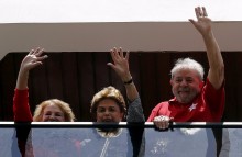 Lula quer ser preso....