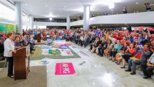 Em novo discurso orquestrado no Palácio do Planalto a presidente carrega nos subjetivos