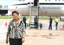 Dilma inicia hoje nova viagem pelo exterior com quatro assessores e por nossa conta
