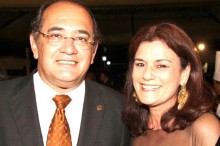 Na calada da noite, Gilmar atende Guiomar