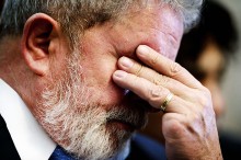 Sem chances e sem Batocchio, a Lula resta insultar e blefar