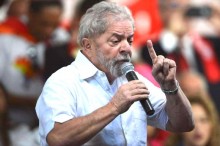Em discurso desesperado Lula ameaça exonerar Moro
