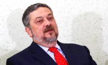 Palocci muda de “balcão”, deve fechar delação e enterrar Lula de vez