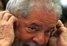 Em absurdo jurídico, Lula na cela tem internet e celular